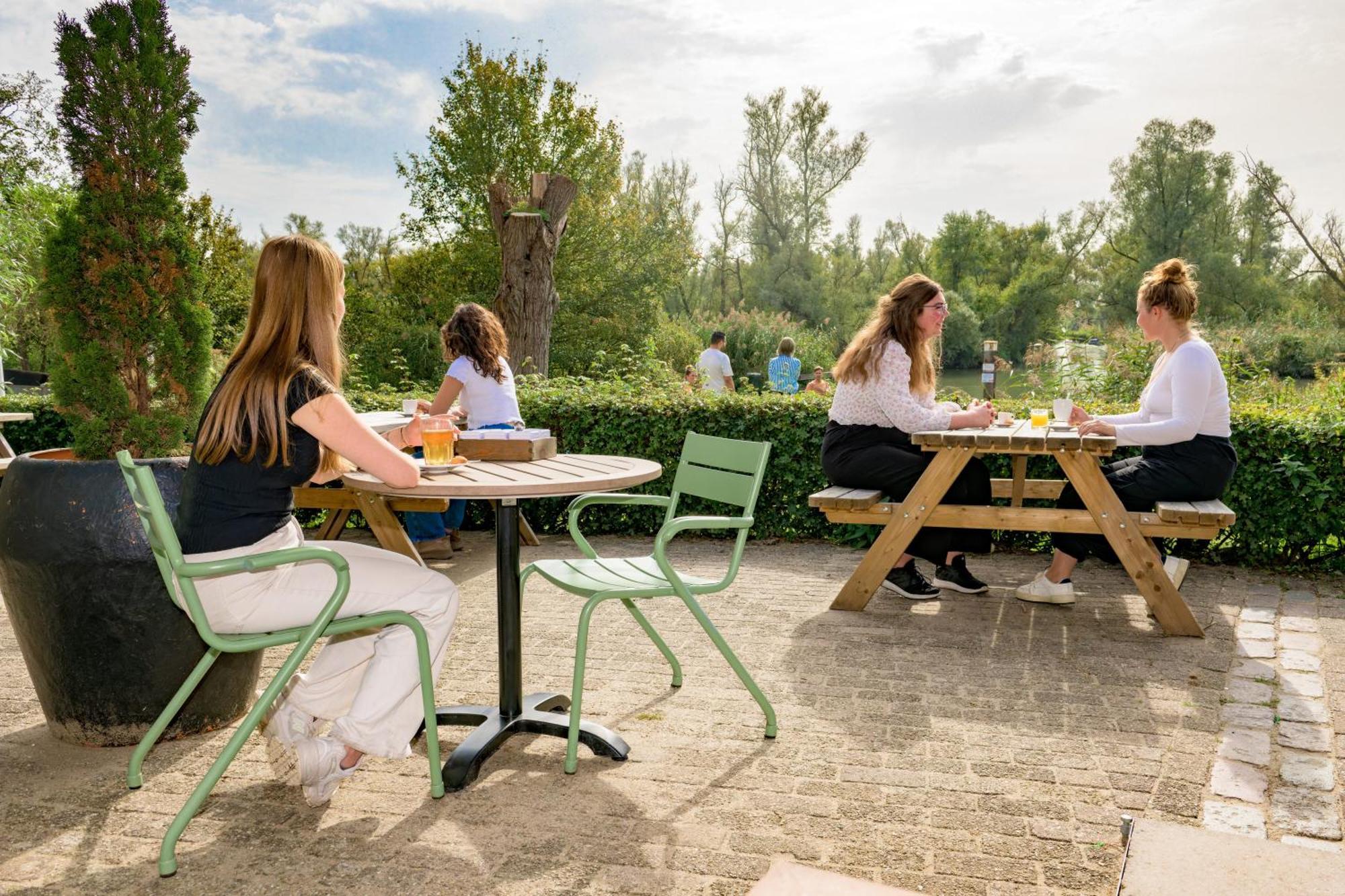 Stayokay Hostel Dordrecht - Nationaal Park De Biesbosch Esterno foto